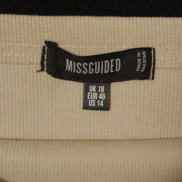 Missguided Ribbed Bralette - Picture 2 of 3